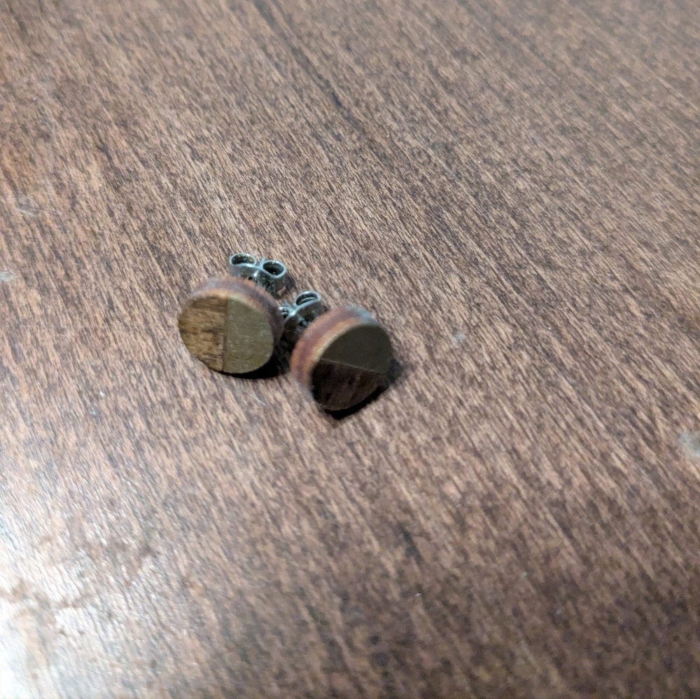 Modern Wood Studs